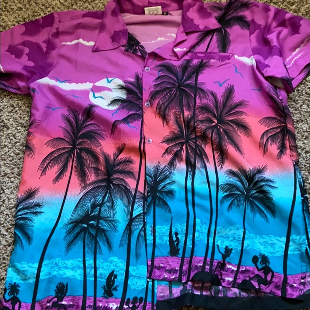 Colorful Hawaiian button down